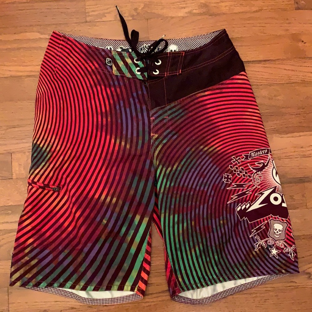 Lost Masters of Mayhem Skullhead Swim Trunks Sz 32
